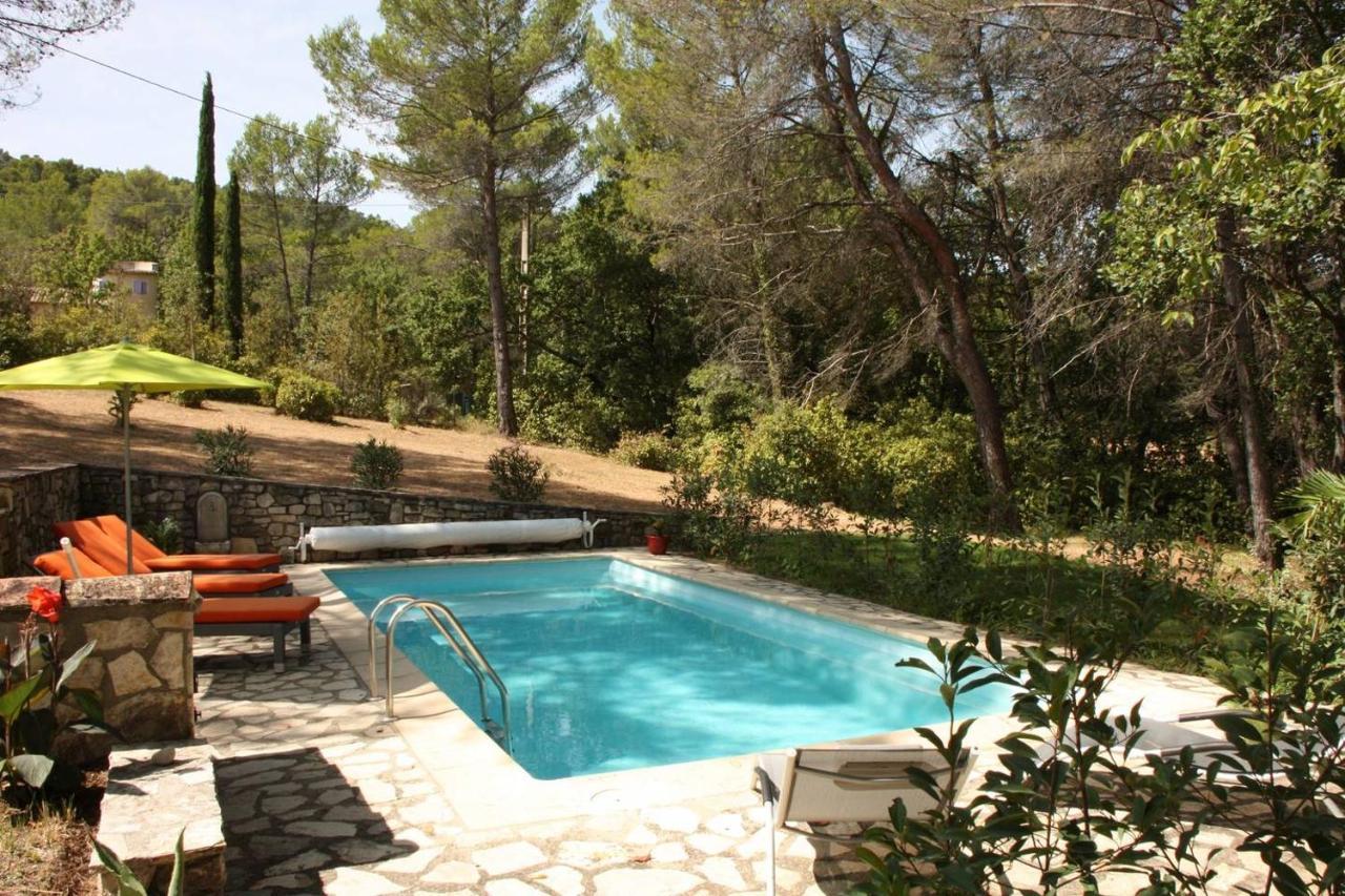 Villa Il Sole Le Puy-Sainte-Réparade Esterno foto